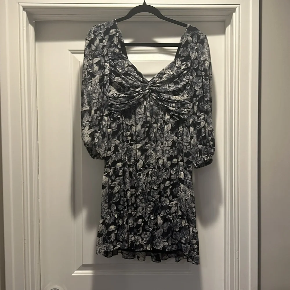 Cinq a Sept Harlie Twist Front Floral Print Mini Dress - Picture 3 of 7